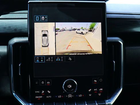 Used 2025 GMC Acadia Elevation FWD image 50