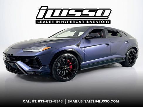 Used 2024 Lamborghini Urus S AWD/4WD image 1