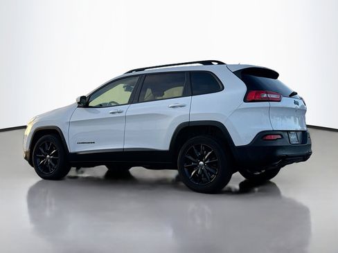 Used 2014 Jeep Cherokee Altitude w/ Comfort/Convenience Group image 14
