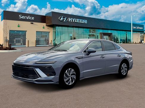 New 2026 Hyundai Sonata Blue image 2