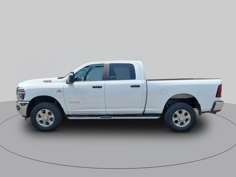 Used 2025 RAM 2500 Big Horn AWD/4WD image 6