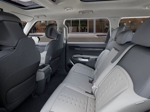 New 2026 Kia EV9 Wind AWD/4WD image 18
