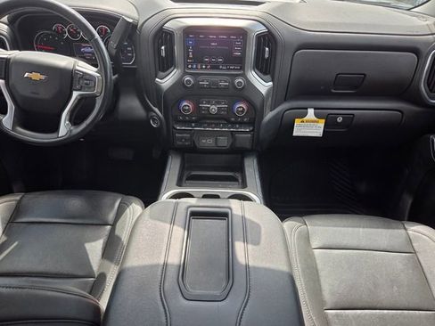 Used 2021 Chevrolet Silverado 2500 LTZ w/ LTZ Convenience Package AWD/4WD image 8