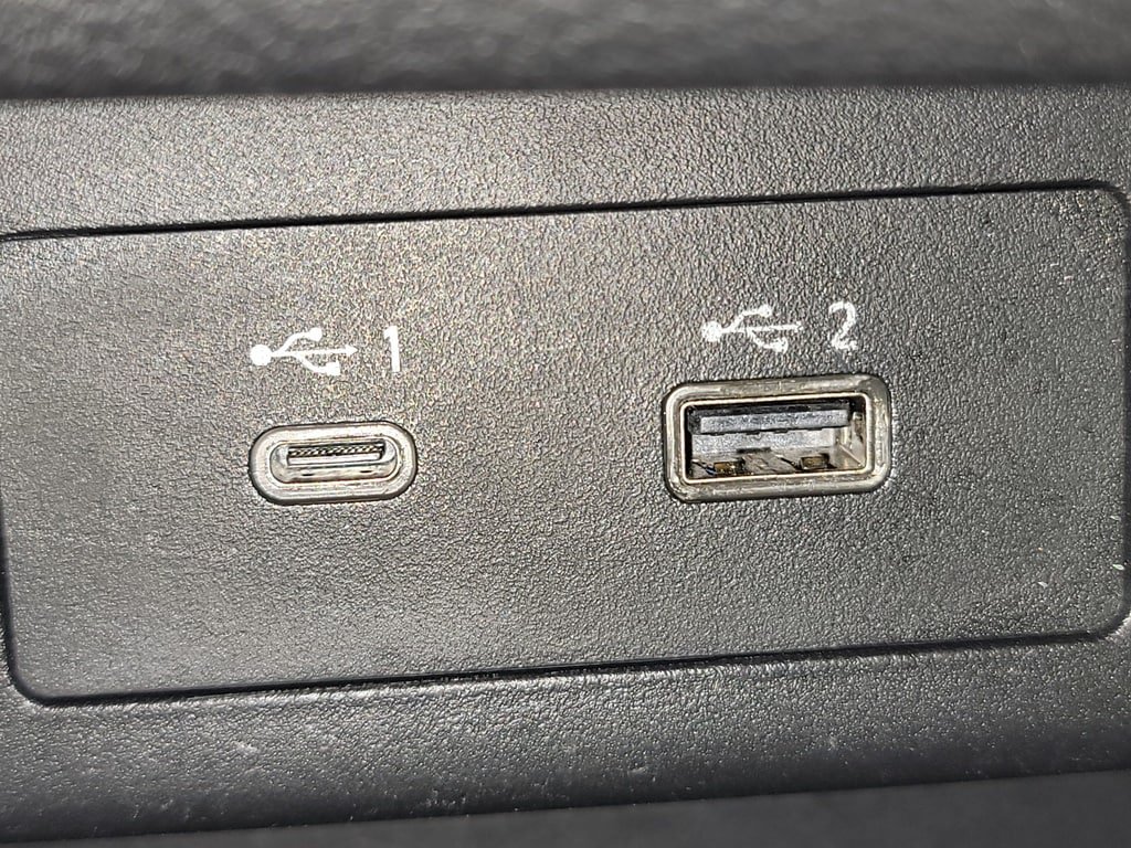 Used 2023 Nissan Rogue S FWD image 23