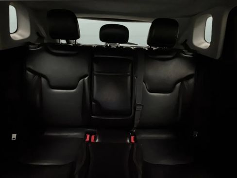 Used 2017 Jeep Compass Limited AWD/4WD image 18
