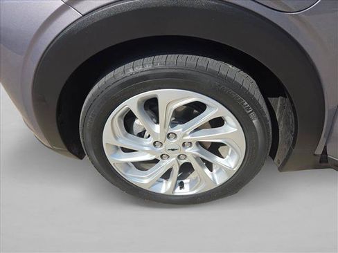 Used 2023 Chevrolet Bolt EUV LT w/ Driver Confidence Package FWD image 21