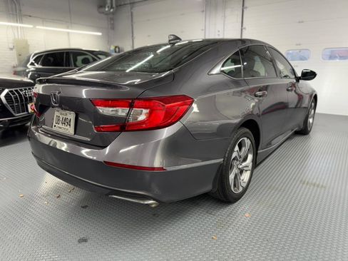 Used 2020 Honda Accord EX image 9
