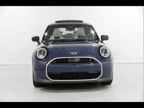 Certified 2025 MINI Cooper S FWD image 2