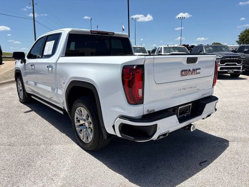 Used 2022 GMC Sierra 1500 Denali AWD/4WD image 4