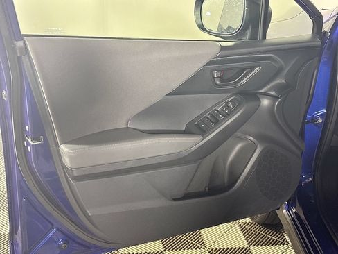 Certified 2025 Subaru Crosstrek 2.5i Premium AWD/4WD image 11