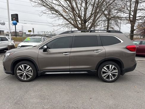 Used 2022 Subaru Ascent Touring image 3