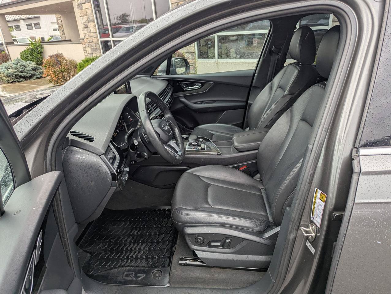 Used 2018 Audi Q7 3.0T Prestige AWD/4WD image 11