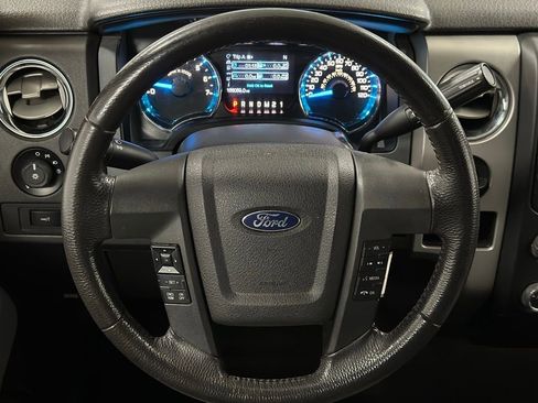 Used 2014 Ford F150 XLT w/ XLT Chrome Package image 4