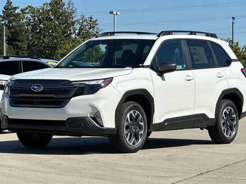 Used 2026 Subaru Forester Premium AWD/4WD image 7