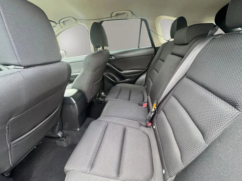 Used 2016 MAZDA CX-5 Touring FWD image 9