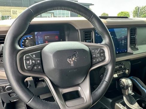 Used 2024 Ford Bronco Wildtrak AWD/4WD image 17