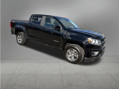 Used 2019 Chevrolet Colorado Z71 AWD/4WD image 7