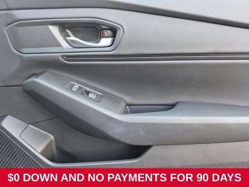 Used 2025 Honda Accord SE image 32