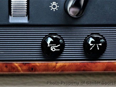 Used 2010 Rolls-Royce Ghost image 39