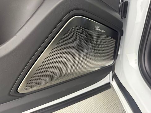 Certified 2025 Porsche Cayenne Turbo image 27