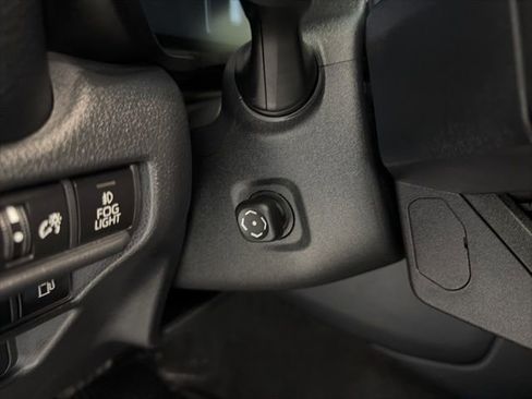 Used 2024 Toyota Land Cruiser image 18