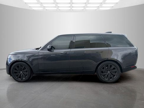 Used 2023 Land Rover Range Rover Long Wheelbase Autobiography AWD/4WD image 7