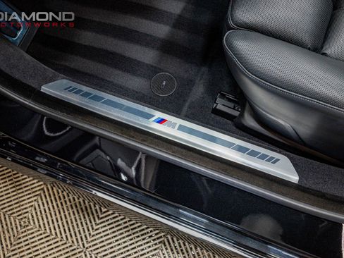 Used 2023 BMW i7 xDrive60 image 82