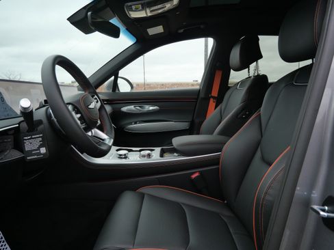 New 2026 Genesis GV70 2.5T Sport Prestige AWD/4WD image 6