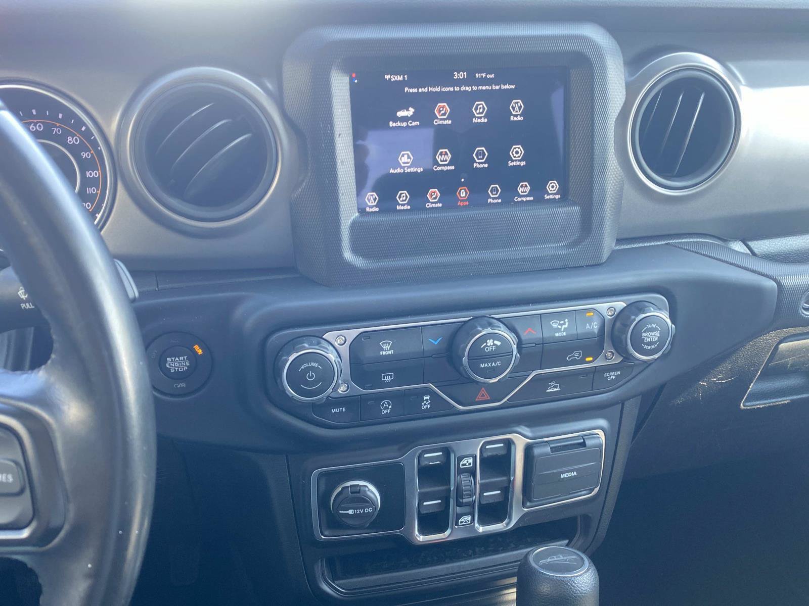 Used 2022 Jeep Gladiator Sport AWD/4WD image 24