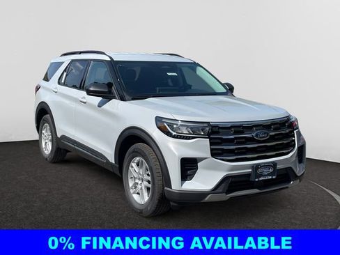 New 2025 Ford Explorer Active image 7