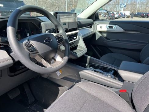 New 2026 Ford Explorer Active image 17