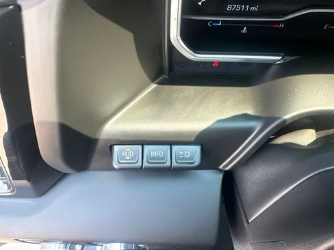 Used 2023 GMC Sierra 1500 AT4 w/ Technology Package AWD/4WD image 12