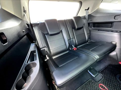 Used 2023 Volkswagen Atlas SEL R-Line image 17