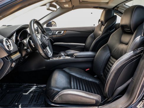 Used 2015 Mercedes-Benz SL 400 w/ Premium I Package image 3
