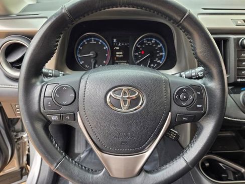 Used 2018 Toyota RAV4 XLE w/ Plus Extra Value Package AWD/4WD image 32