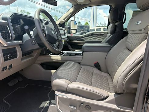 New 2026 Ford F350 Platinum w/ Platinum Plus Package AWD/4WD image 19