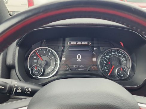 Used 2022 RAM 1500 Big Horn AWD/4WD image 10