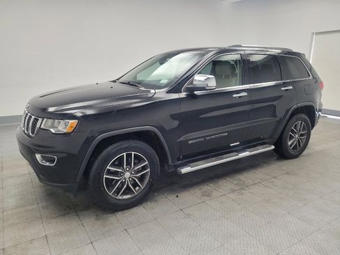 Used 2018 Jeep Grand Cherokee Limited image 2