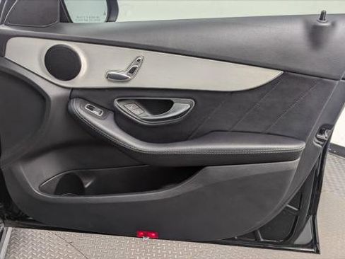 Used 2018 Mercedes-Benz C 300 Sedan w/ AMG Line image 23