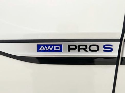Used 2023 Volkswagen ID.4 Pro S Plus AWD/4WD image 32