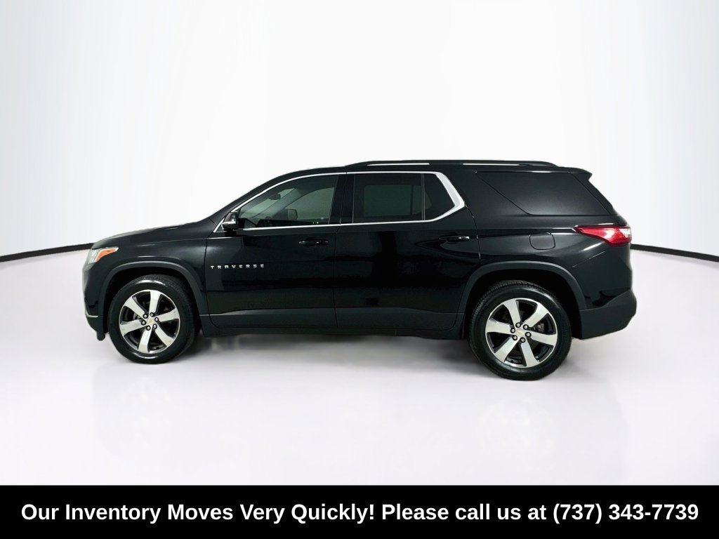 Used 2019 Chevrolet Traverse LT w/ LT Premium Package FWD image 4