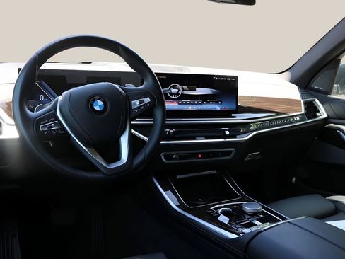 Used 2026 BMW X5 sDrive40i RWD image 15