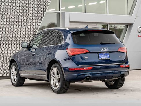 Used 2017 Audi Q5 2.0T Premium Plus w/ Technology Package AWD/4WD image 5