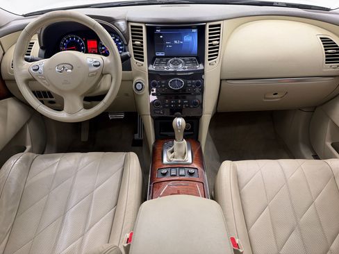 Used 2011 INFINITI FX35 AWD w/ Premium Pkg image 15