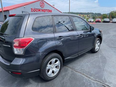 Used 2018 Subaru Forester 2.5i image 8