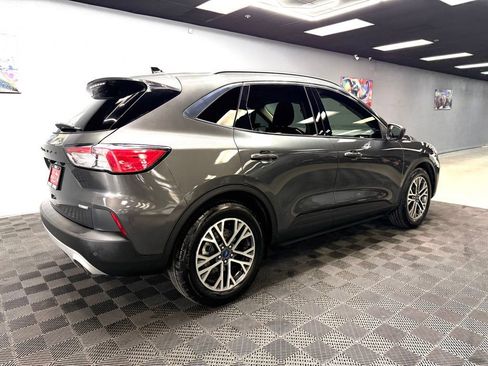Used 2020 Ford Escape SEL FWD image 15