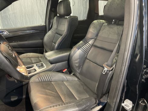 Used 2018 Jeep Grand Cherokee Trackhawk AWD/4WD image 20