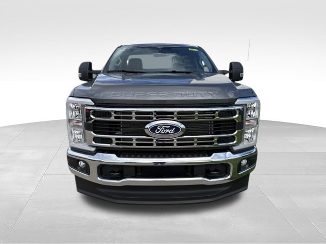 New 2027 Ford F350 XLT w/ FX4 Off-Road Package AWD/4WD image 9