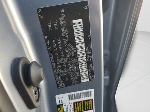 Certified 2020 Toyota Highlander XLE FWD image 24