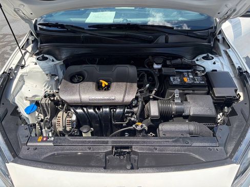 Used 2022 Kia Forte GT-Line w/ GT-Line Technology Package FWD image 31